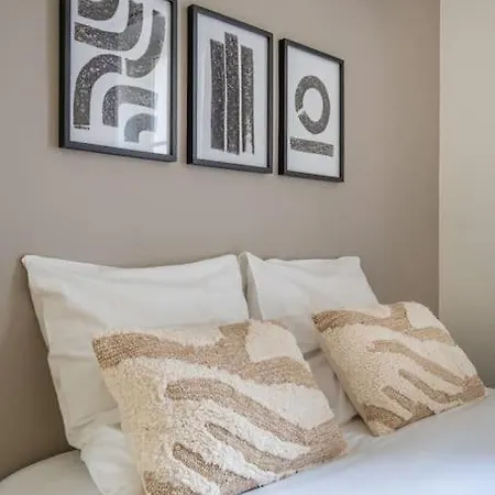 2#two Bedrooms#champs Elysees#arc De Triomphe#ac
