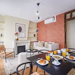 2#two Bedrooms#champs Elysées#arc De Triomphe#ac Paris