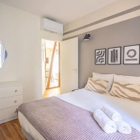 Daire 2#two Bedrooms#champs Elysees#arc De Triomphe#ac