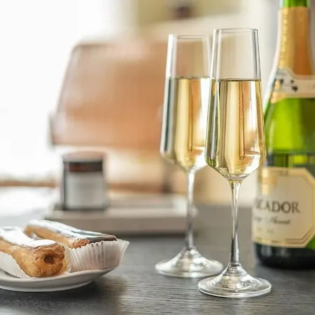 2#two Bedrooms#champs Elysees#arc De Triomphe#ac 公寓 巴黎