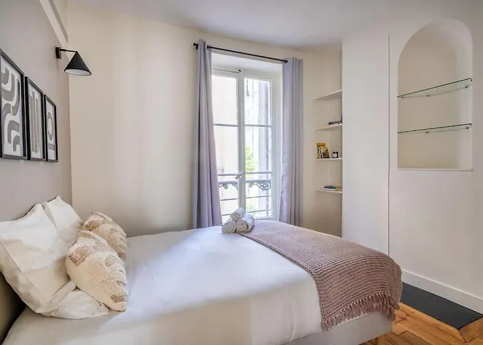 2#two Bedrooms#champs Elysees#arc De Triomphe#ac Daire Paris