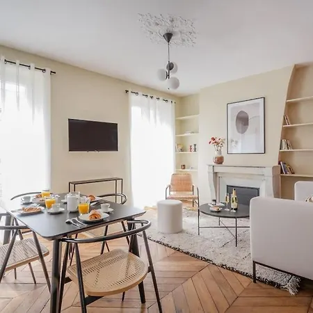 2 Two Bedrooms Champs Elysees Arc De Triomphe Ac דירה