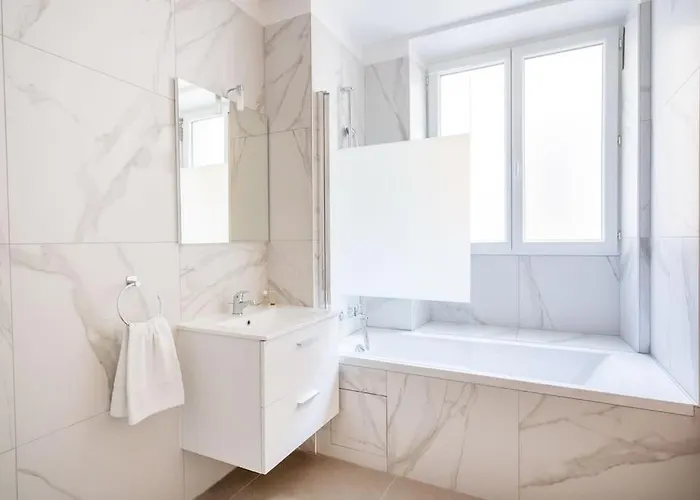 2#two Bedrooms#champs Elysees#arc De Triomphe#ac Apartment Paris